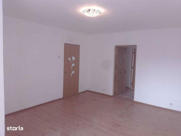 Vand Apartament 2 Camere Filiasi - 7