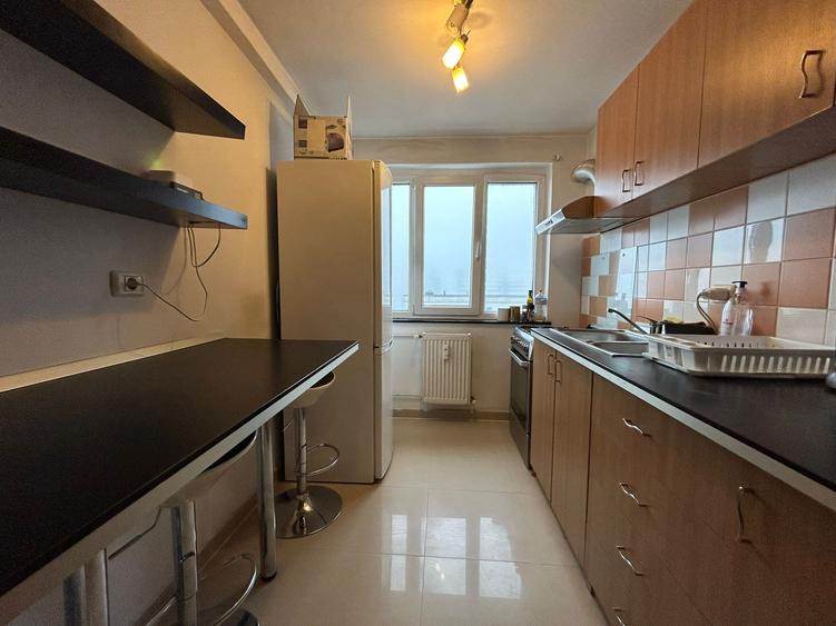 Titan 2 Camere Bloc 1973 Reabilitat 15 Min Metrou - 9