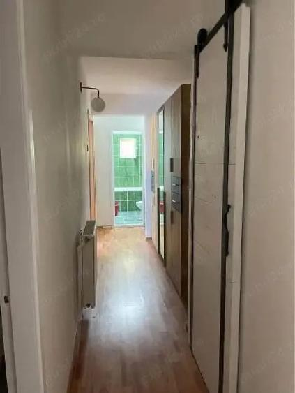 Inchiriez apartament cu 3 canere - 5