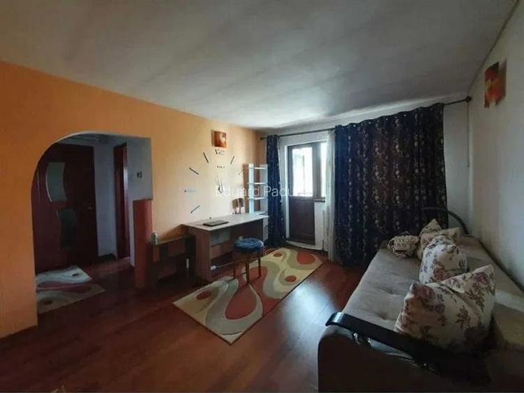 Apartament cu 2 camere decomandat în Semicentral Apartament cu 2 camere decomandat în Semicentral