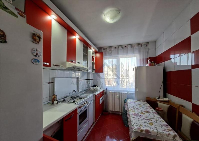 Apartament 3 camere zona Podu Ros - 4