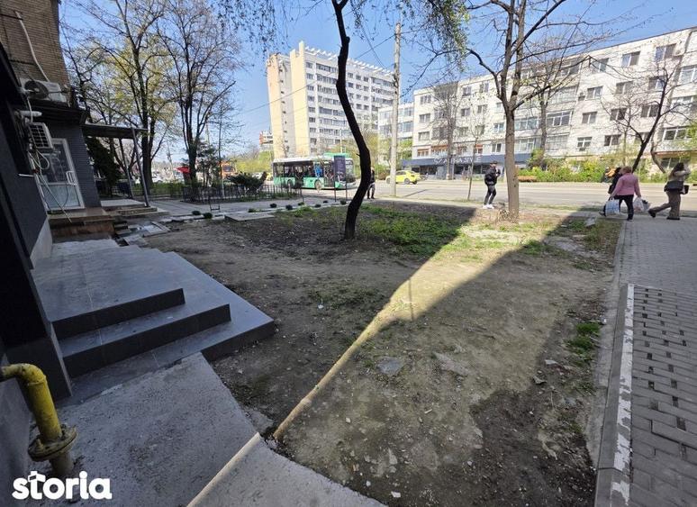 Spatiu comercial Podu Ros - Langa Piata Nicolina , 97 metri Cod:162144 - 12