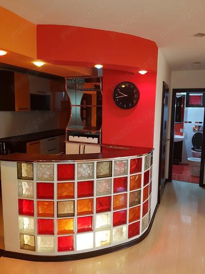 Proprietar 3c,cf1,decom,centrala,2 bai,etaj intermediar,disponibil imediat (Dacia,Iulius Mall) - 3