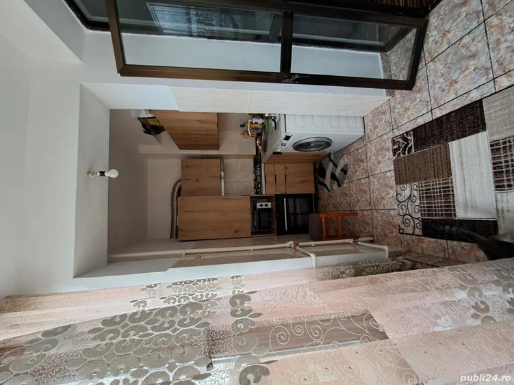 Proprietar efer spre vanzare garsoniera zona far 34mp etaj 1 - 1