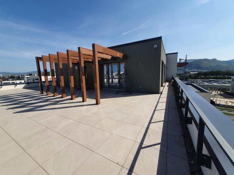 Inchiriem Penthouse Modern Decomandat Tracorul - 31