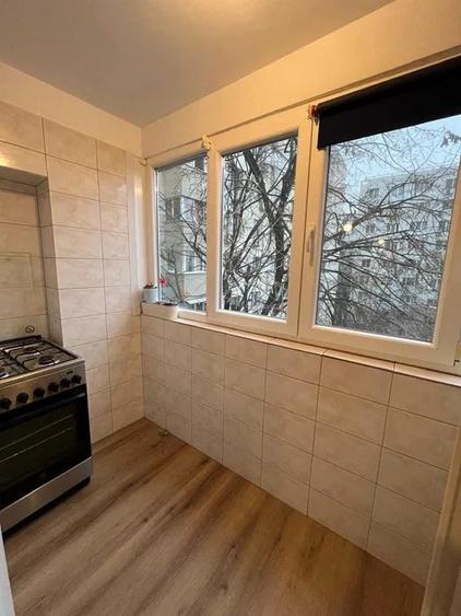 Apartament 2 camere, decomandat 50 mp, ac, balcon, metrou, Dristor - 5