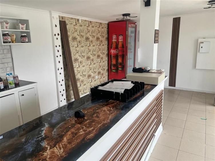 Inchiriere spatii comerciale, la gura de metrou Laminorului - 7