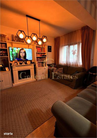 Casa tip triplex de vanzare in Sanpetru - 2