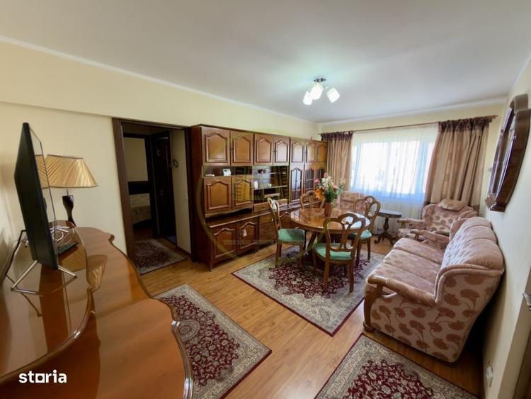 Apartament cu 2 camere semidecomandat în Craiovița Nouă