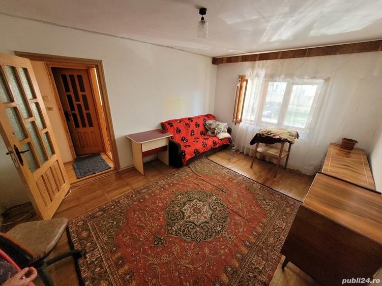 Apartament cu 2 camere semidecomandat în Fălticeni
