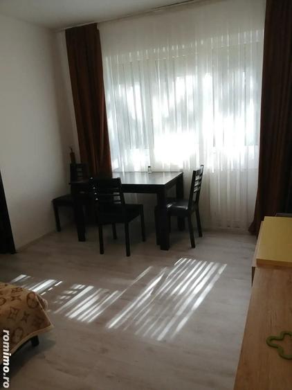 Dau in chirie apartament 2 camere - 1