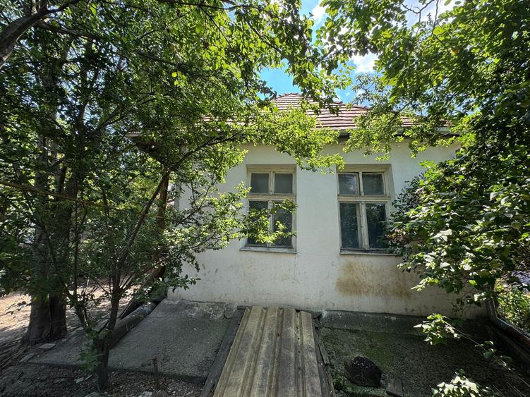 Teren și casă de vânzare în Miercurea Ciuc, zona L1u (strada Leliceni) - 3