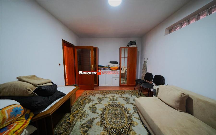 Proprietate adaptabila pentru familie extinsa | Alesd - 10