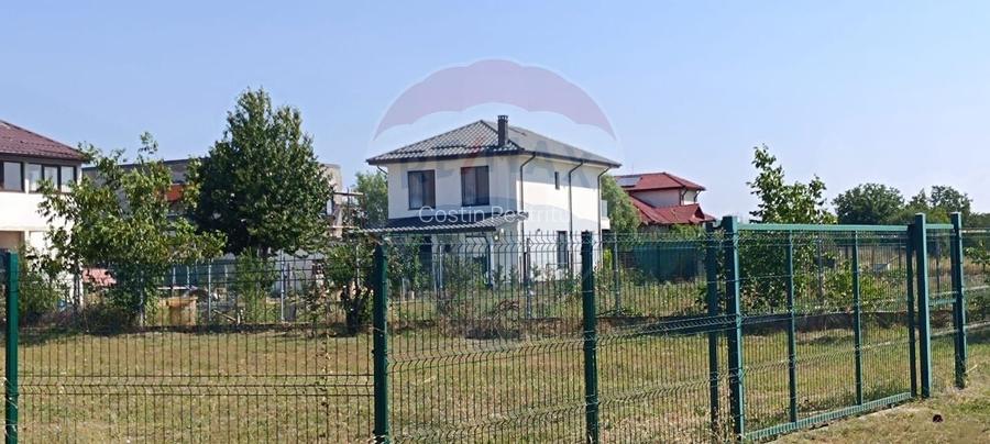 Teren 650mp Ghermanesti / Strada Milcov Teren 650mp Ghermanesti / Strada Milcov