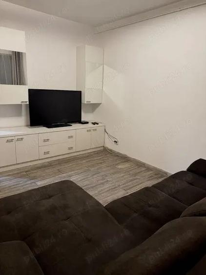 Ap 2 cam amenajat modern zona central Piata Mica cu loc parcare auto ocupabil imediat - 7