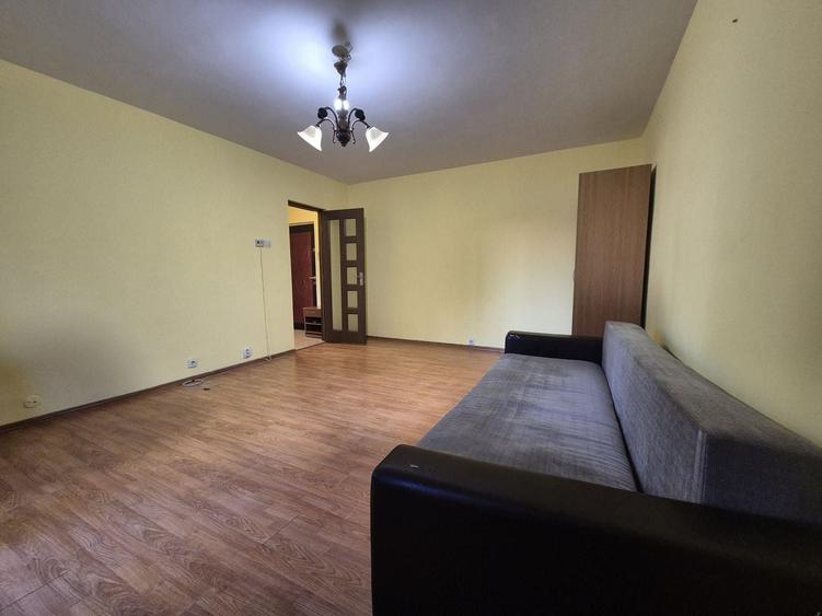 Vlahuta, garsoniera sectiune mare - 2