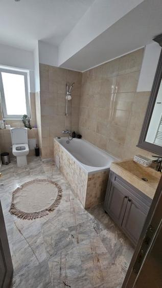 INCHIRIEZ APARTAMENT 2 CAMERE LUX  80 mp utili - 10