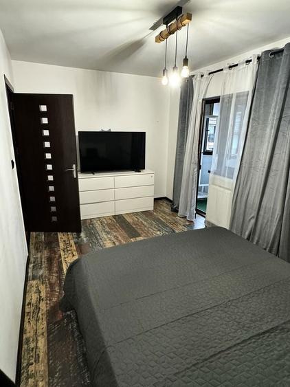 Apartament 2 camere spatios zona vest , West Mall - 4