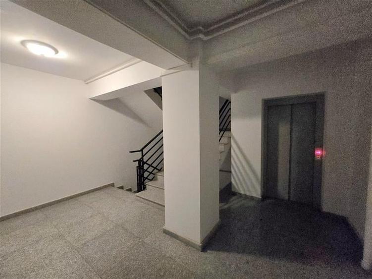 AP.2 CAM. SECTOR 1 CHITILEI MALL COLOSSEUM - 19