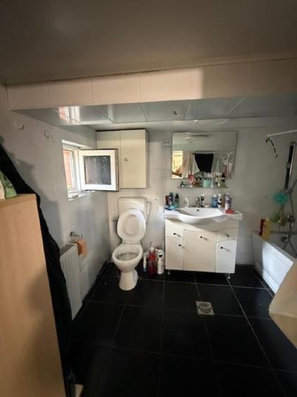 DIRECT PROPRIETAR Casă la curte în București, Sector 5 Salaj - 6