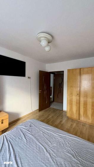 2 camere Complex Nord vis-a-vis Biserica Sfin?ii Petru ?i Pavel - 4