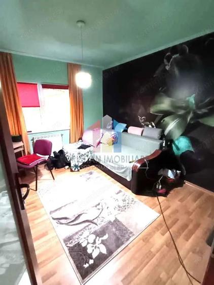 ETAJ 1, ap 3 camere Decomandat ,Buzaului 80mp - 5