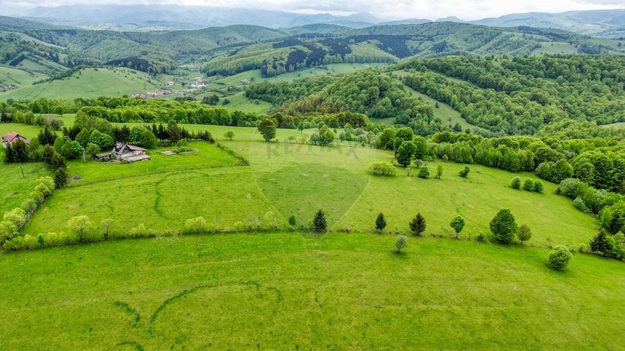 Teren de vanzare 5,755mp/ Sita Buzaului - 5