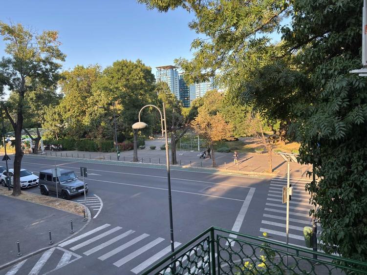 Beller I Vanzare apartament 3 camere - 2