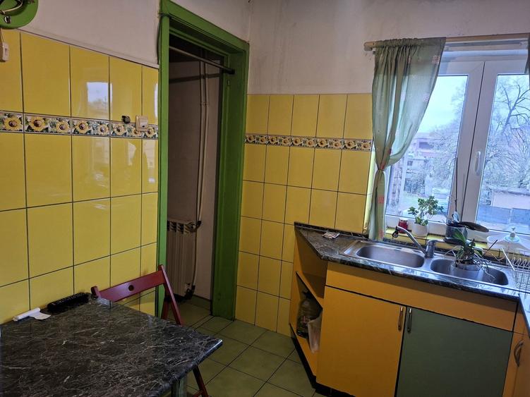 Apartament cu 3 camere in vila interbelica, de renovat - comision 0%! - 5