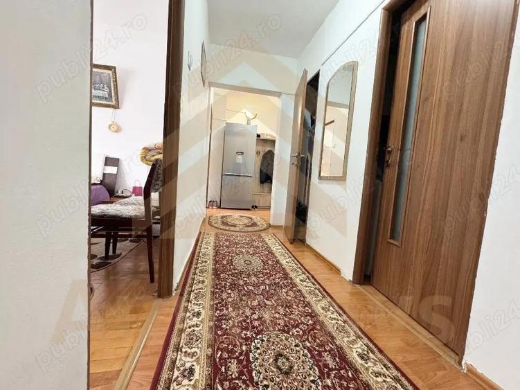 De vanzare Apartament 2 camere decomandat sau schimb cu garsoniera plus diferen?a - 1