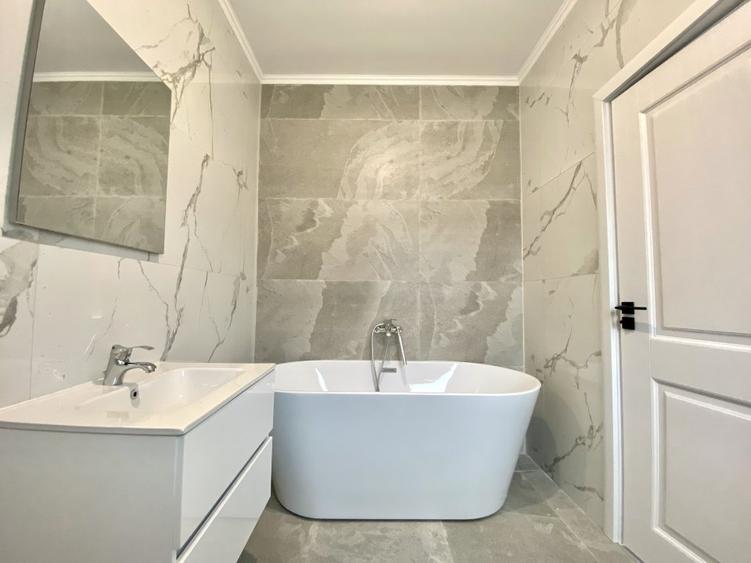 Dezvoltator: Rafinament pe Parter în Cartier Privat - 7