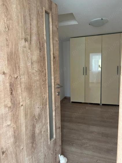 Inchiriez casa la curte - 3