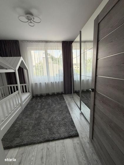 Casă cu 4 camere în Central