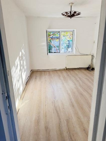 Casa de vanzare Ramnicu Sarat str Pacii - 11