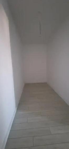 Duplex vedere panoramica 4 camere  Metrou P. Poienaru! - 7