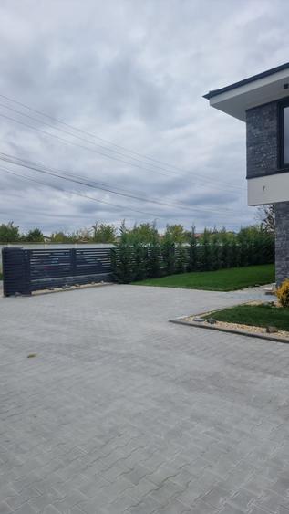 Complex rezidential cu 7 vile langa Laguna Albastra - 40