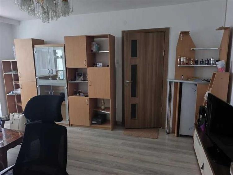 Apartament 2 camere etaj intermediar - 5