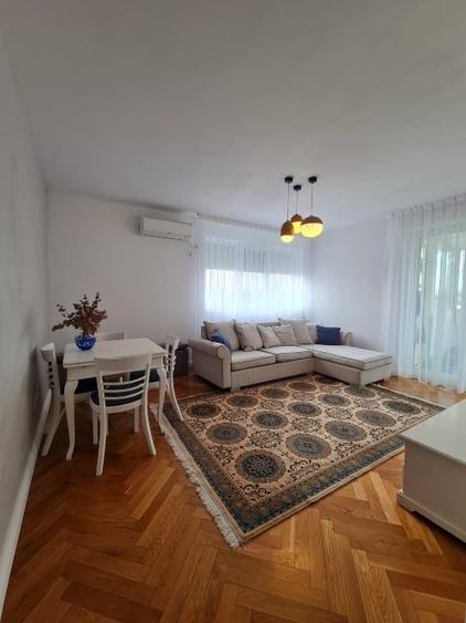 APARTAMENT CU VEDERE LA LAC SI TERASA 60+60MP+loc parcare inclus - 6