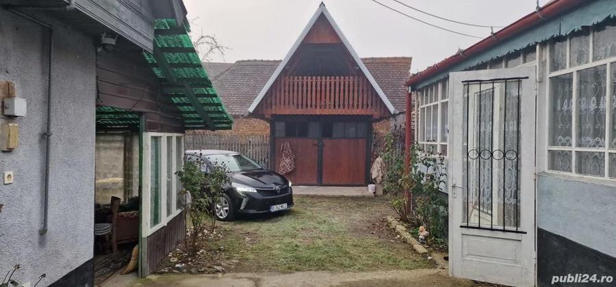 Vand casacurte si gradina ,in comuna Arpa?ul de Jos - 2