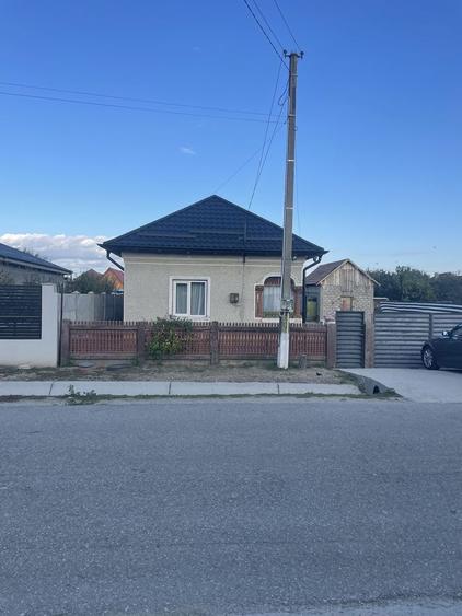 De vanzare o casa la tara - 8
