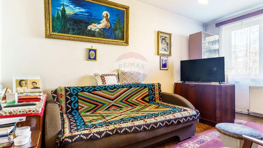 4 camere, str. Unirii, Gheorgheni, et 1, decomandat, sud, comision 0 - 6