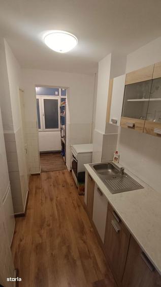Apartament 3 Camere Decomandat - Zona Alecu Russo - 2
