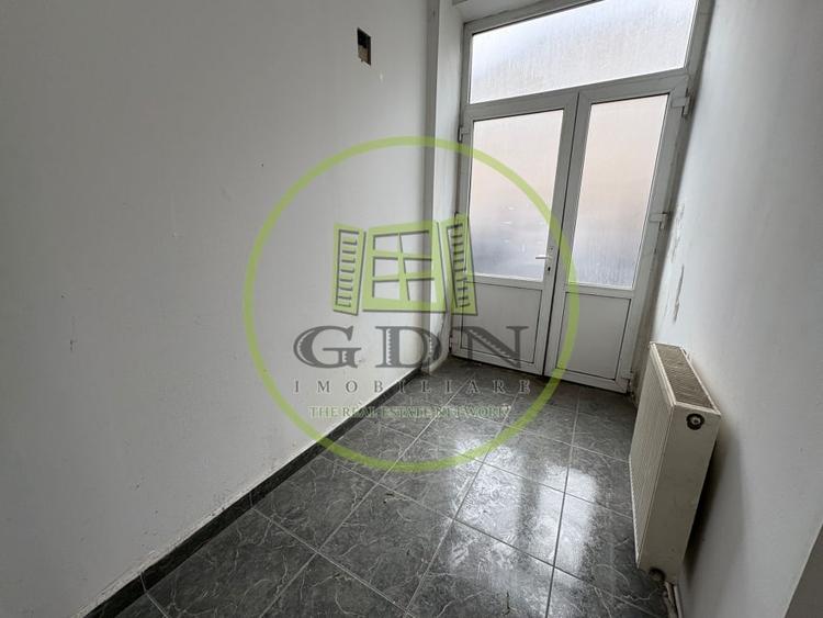 Spatiu comercial, 100 mp, parter, Centrul Vechi al Craiovei - 1