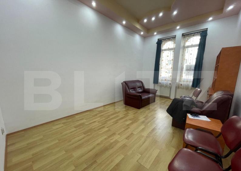 Spatiu de birou, 60 mp, parcare, tavan inalt, zona Horea - 13