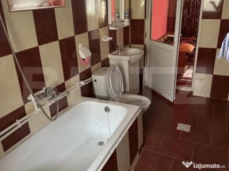 Casa cu 3 camere, zona Isvarna - 3