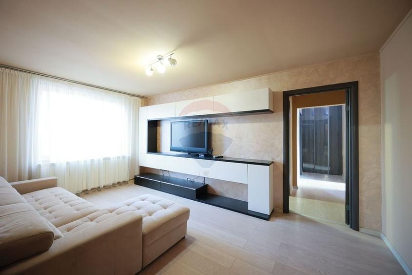 Apartament cu 3 camere de închiriat, în zona Rogerius - 2