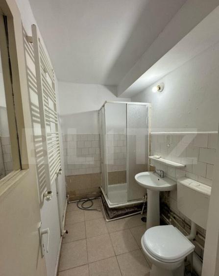 Garsoniera de vanzare, 27 mp, zona Micro 15 - 1