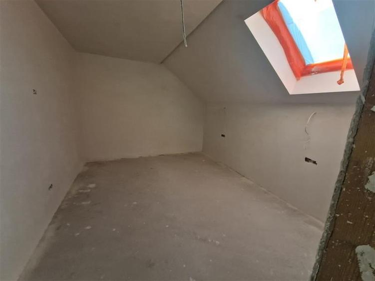 Ramnicu Valcea - Stirbei  Voda - Raul Olanesti - 7