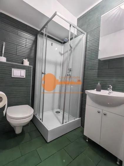 Garsonira la 3 minute de Metrou lujerului (Bloc mixt) - 2