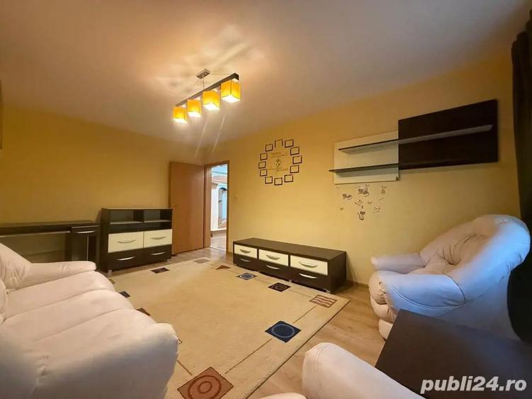 inchiriez apartament 3 camere - 9